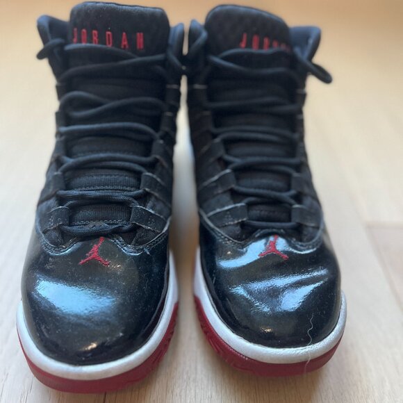 Jordan Kids Black and Red Sneakers - Picture 3 of 3